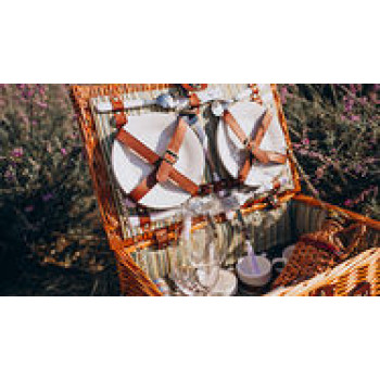 Personalised Picnic baskets